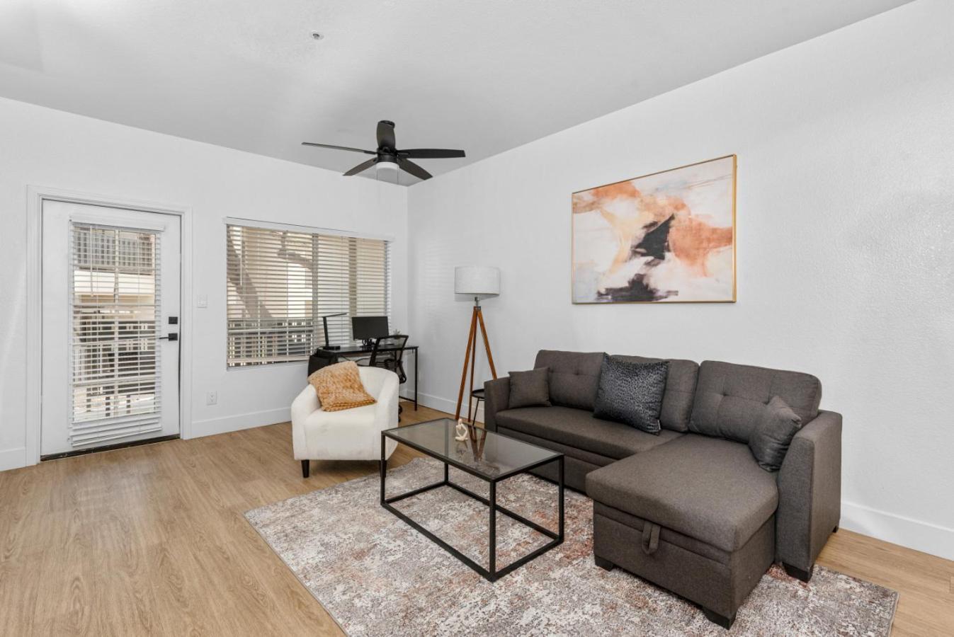 2br Retreat-pool, Yoga Rm, Gym, Cabanas, Bbq,prkng * Scottsdale